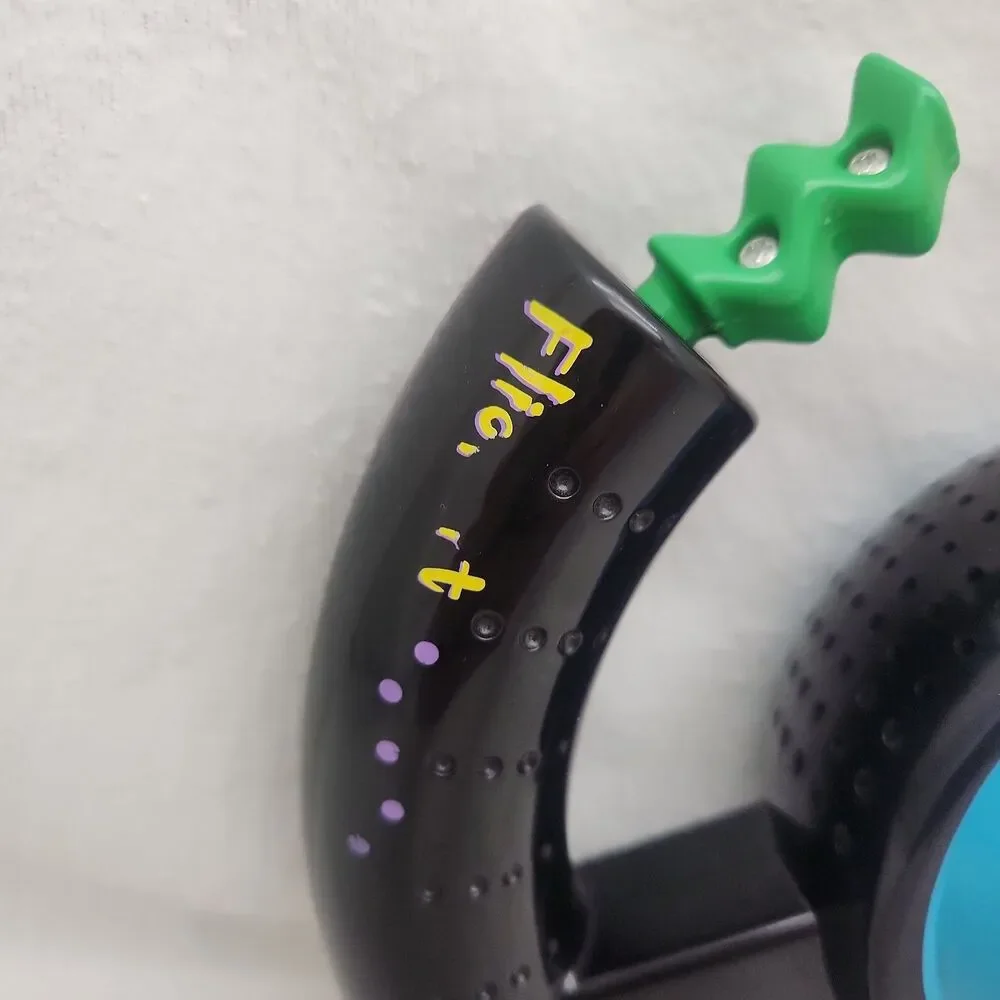 Game Bop It Extreme fast-paced Handheld Hasbro 1998 Flick It Bop Twist Pull VTG